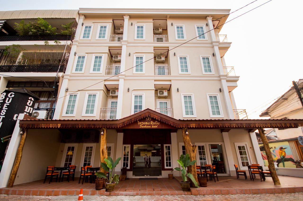 Sunbeam Hotel Ban Nongdouang Bagian luar foto